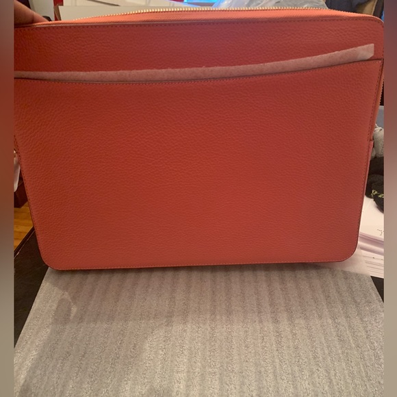 COPY - COPY - Coach laptop case - Picture 2 of 5